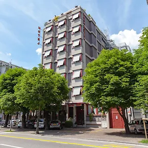 מלון Park Meuble