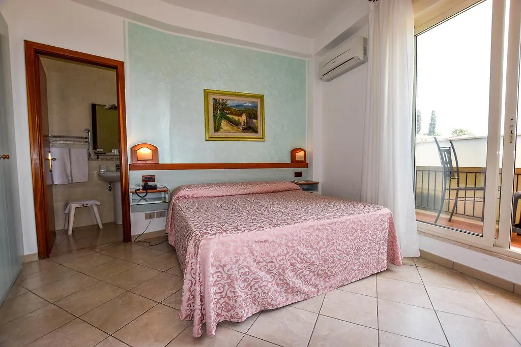 Hotel Condor Taormina 3*,  Italy
